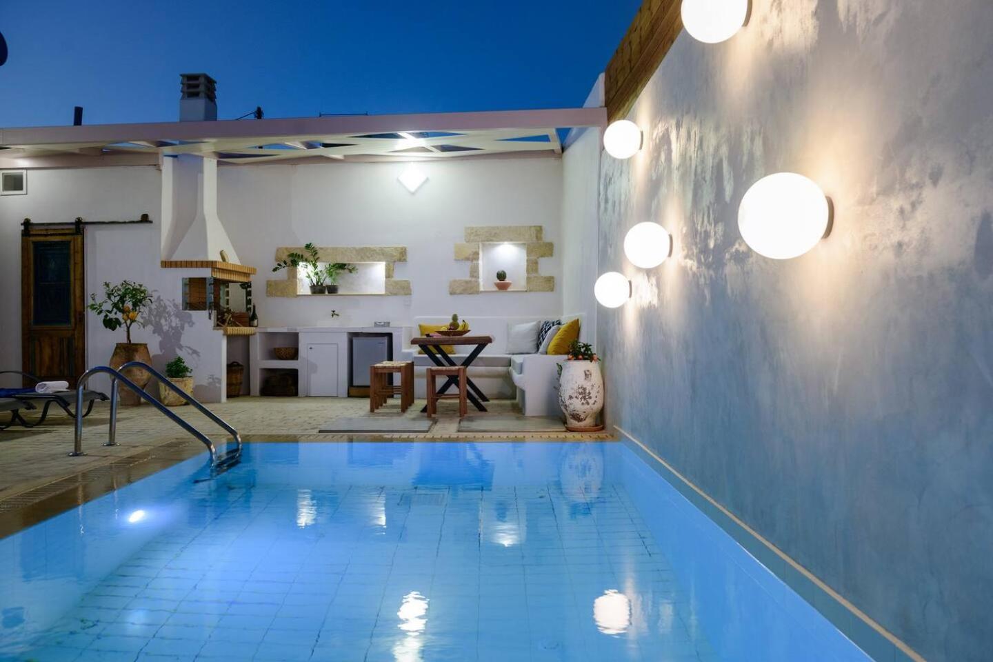 Chrisanthi Elegant Villa Пицидия Экстерьер фото